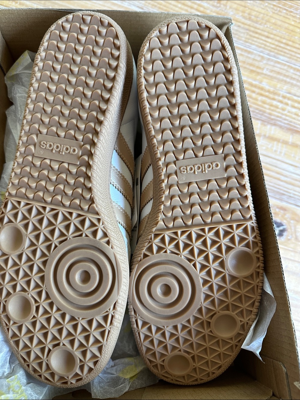 Adidas Samba Women’s Sneakers in White and Gum - Picture 4 of 5
